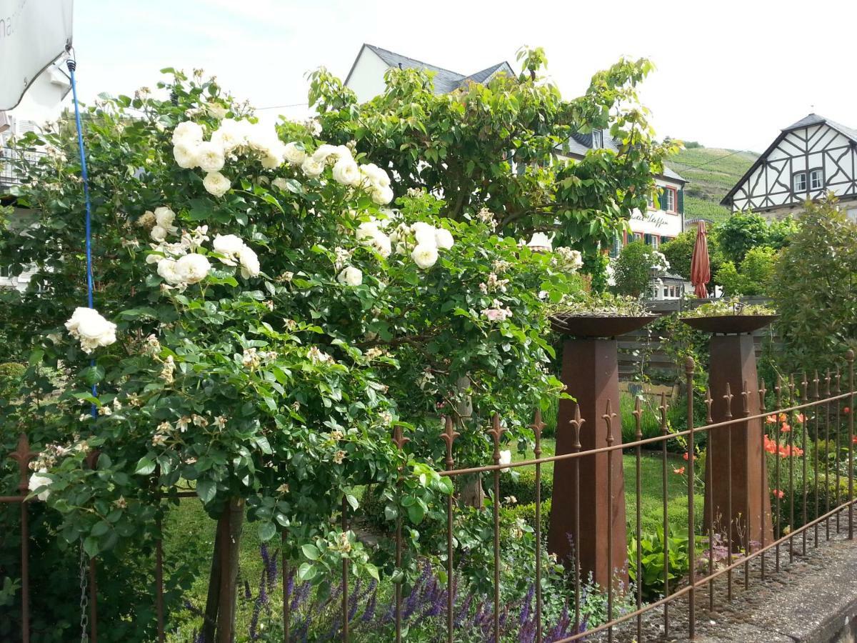 Das Rosenhaus Lieser Buitenkant foto